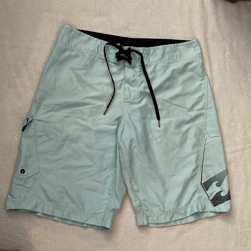 Billabong Light Blue Boardshorts Men’s Size 33.